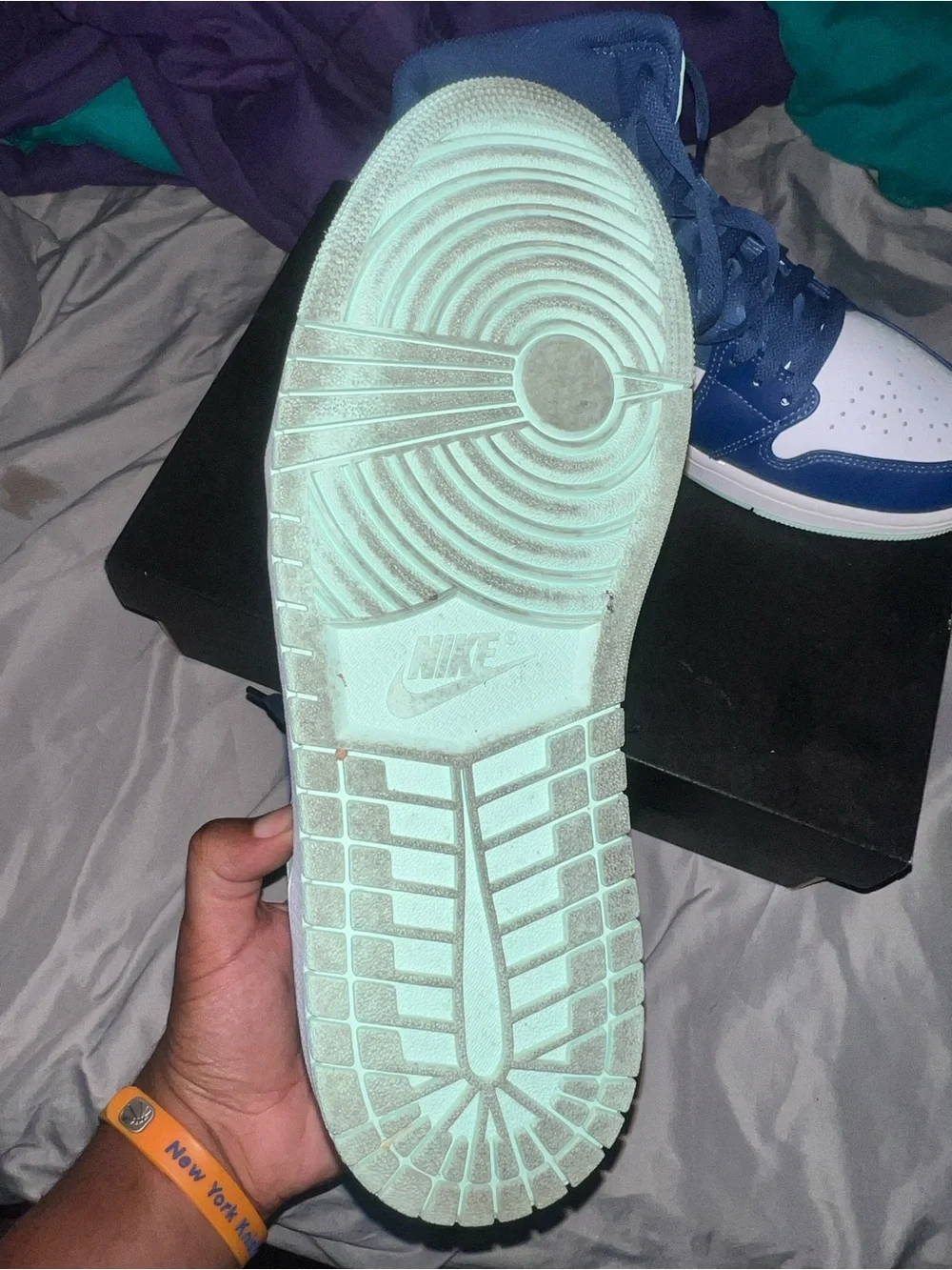 Air jordan mid “Armory Navy/Aurora Green